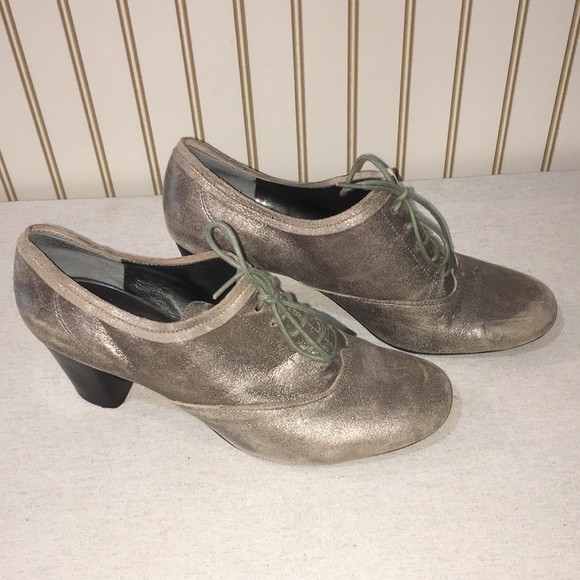 Heeled booties - Picture 1 of 4